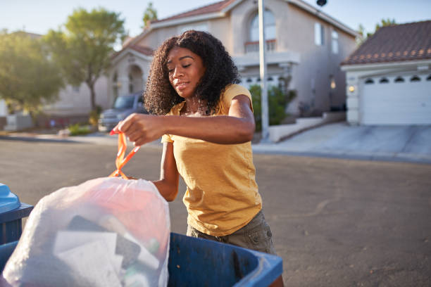 Best Yard Cleanup Services  in Van Buren, MO